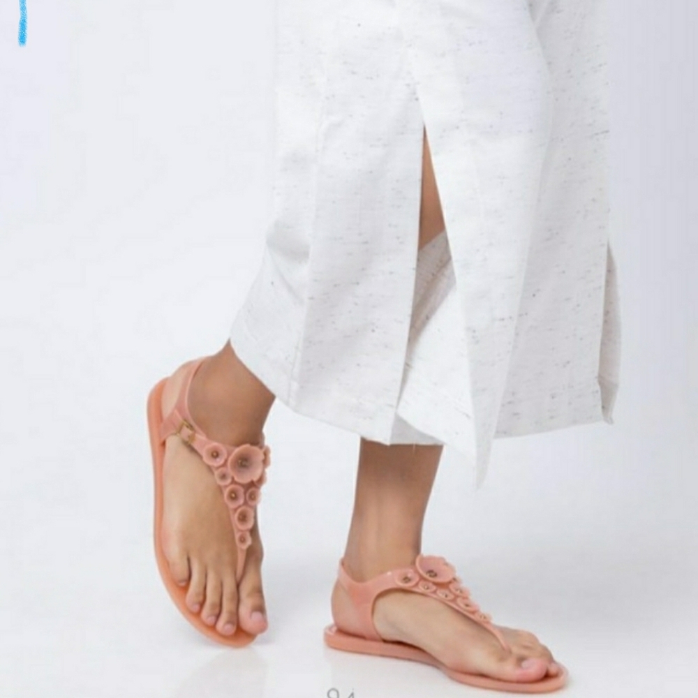 Coach tea rose Jelly sandals women's size 8 Peony trmulti
